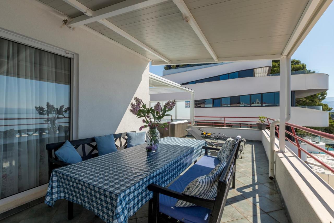 شقة Seaside Penthouse With Hot Tub Sky Living سبليت المظهر الخارجي الصورة