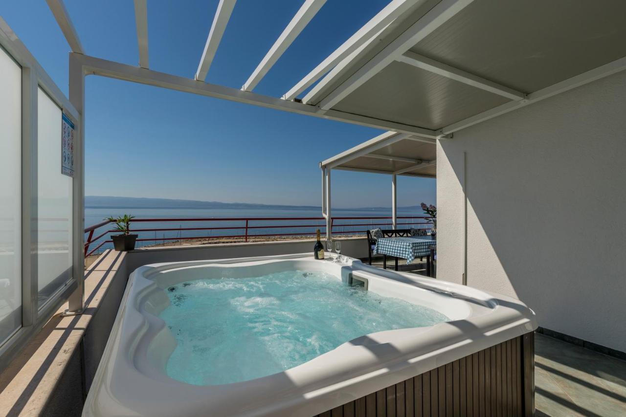 شقة Seaside Penthouse With Hot Tub Sky Living سبليت المظهر الخارجي الصورة