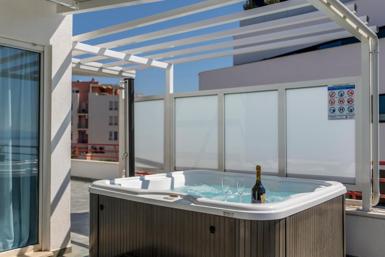 شقة Seaside Penthouse With Hot Tub Sky Living سبليت المظهر الخارجي الصورة